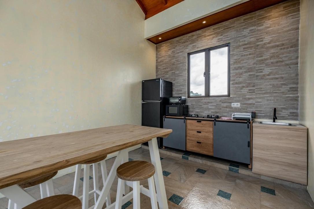 Ellisani Bali Canggu Quarto foto